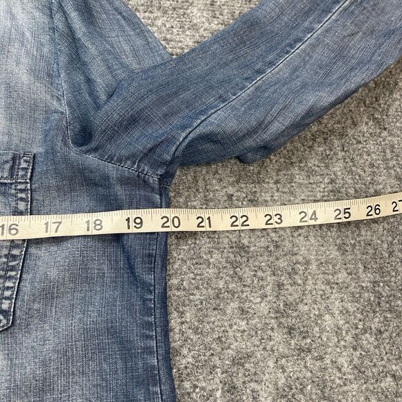 Anthropologie Cloth & Stone Top Size Medium Split Back Chambray Roll Tab Sleeve - Picture 6 of 9